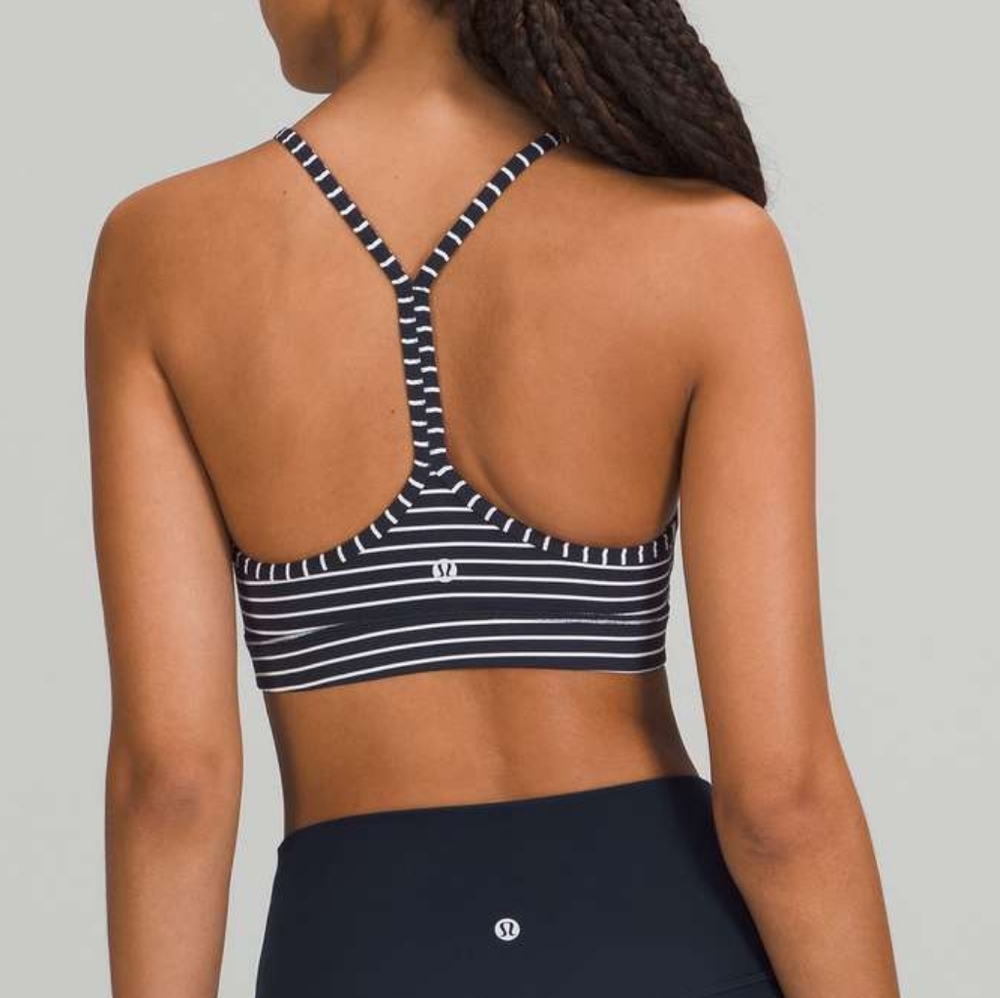 Lululemon Flow Y Nulu Bra *Light Support, A–C Cups - Stripe True Navy White